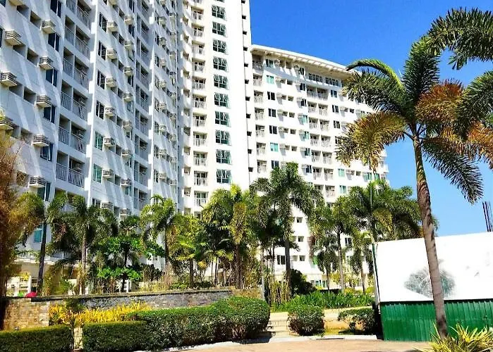 Alabang Staycation Apartment *